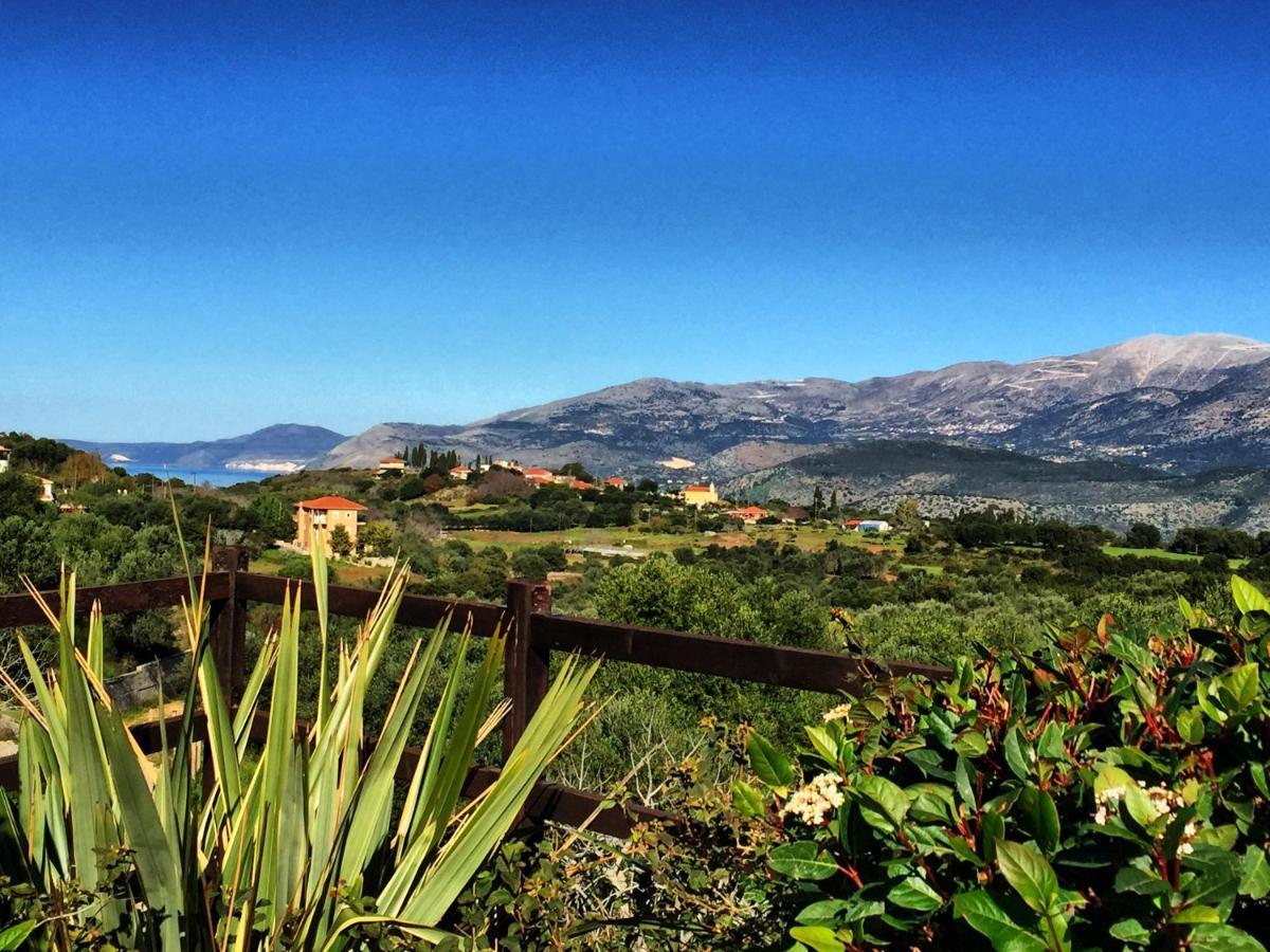 Traditional Villa Mandola Livathos  Exterior photo